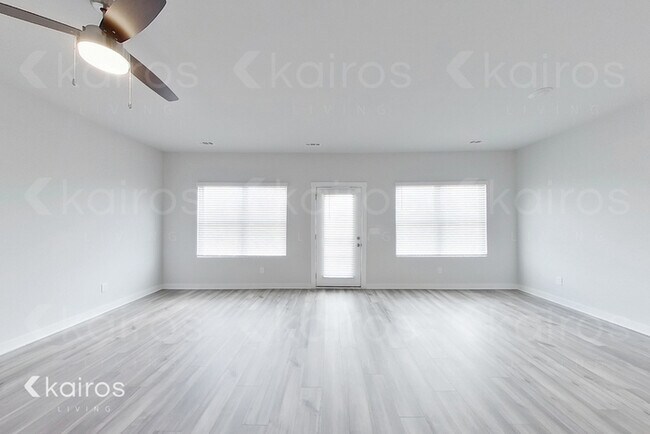 Foto del edificio - 6030 Taramore Ln.