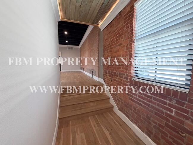 Foto del edificio - Ennis &amp; Dallas (Lofts) / 3SM Group - NF