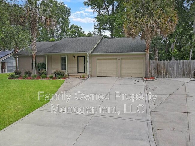 Building Photo - 105 Pryor Lane