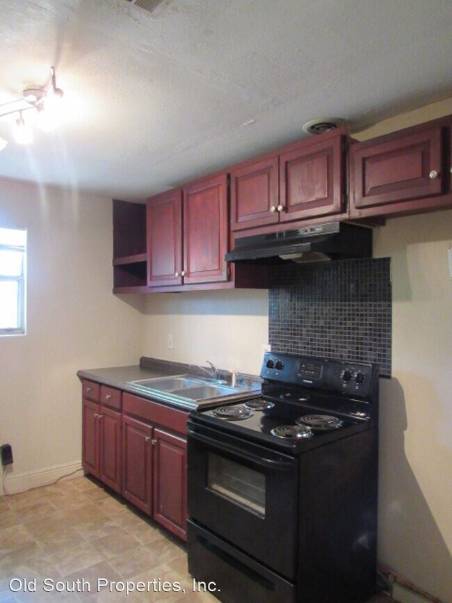 Building Photo - 2 br, 1 bath House - 1731 Knight Drive