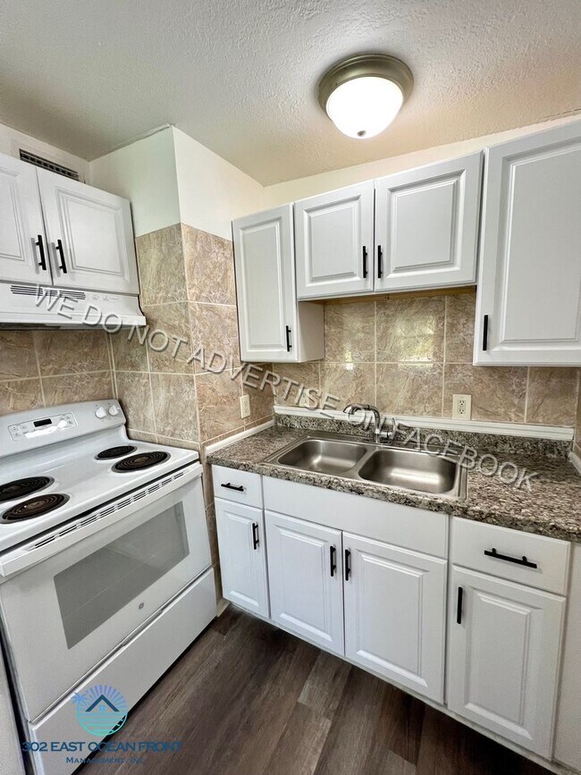 Foto del edificio - $200 OFF FIRST MONTH RENT - Gorgeous 3 bed...