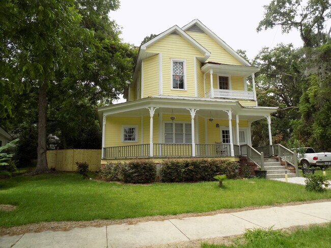 Building Photo - Apartment in Quitman