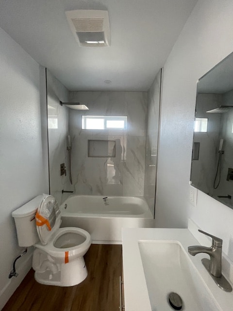 Foto del edificio - 10900 Lillian Ln