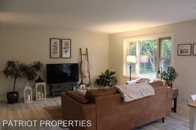Foto del edificio - 3 br, 2 bath House - 5749 Lacy Rd.