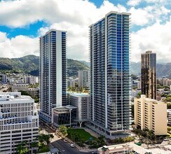 Building Photo - 825 Ke’eaumoku St