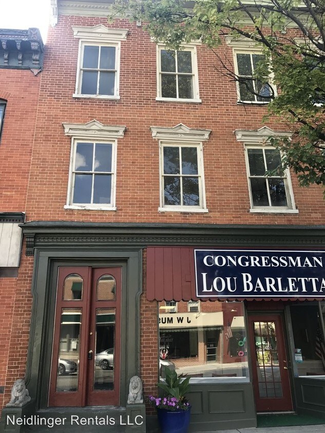 Primary Photo - 124 N Hanover St