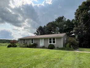 Building Photo - 4715 Hebbardsville Rd