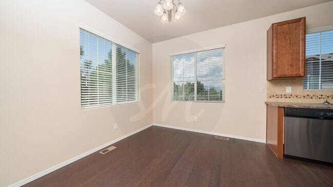 Building Photo - 6203 Cedar Pk Grv