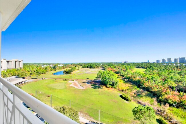 Foto del edificio - 645 Lost Key Dr