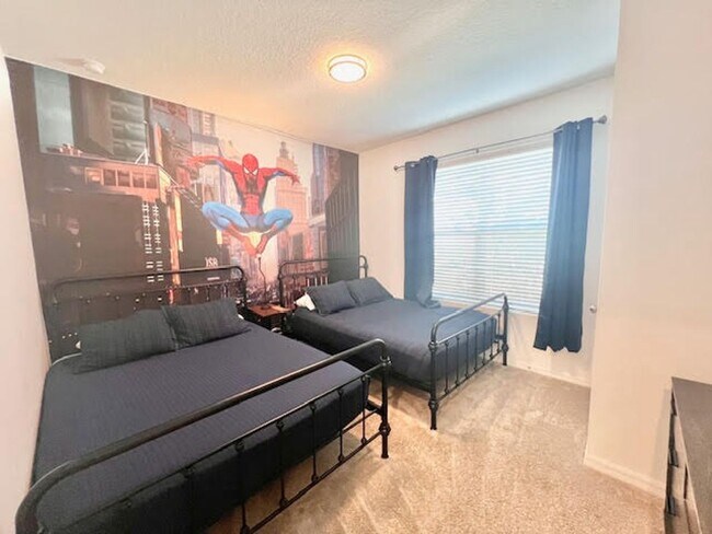 Building Photo - Kissimmee, - 4 Bedroom, 4.5 Bathroom - $3,295.00