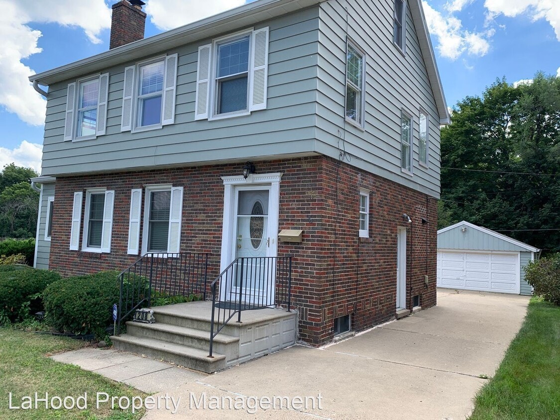 Primary Photo - 3 br, 2 bath House - 208 w Melbourne