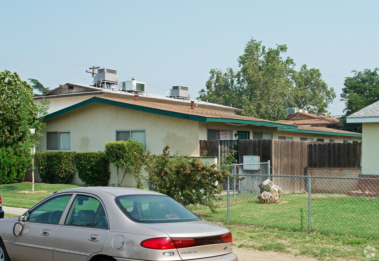 Building Photo - 1515 Cambridge Ave