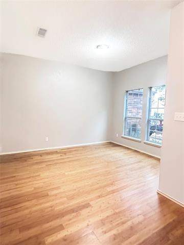 Building Photo - 368 Bayberry Dr