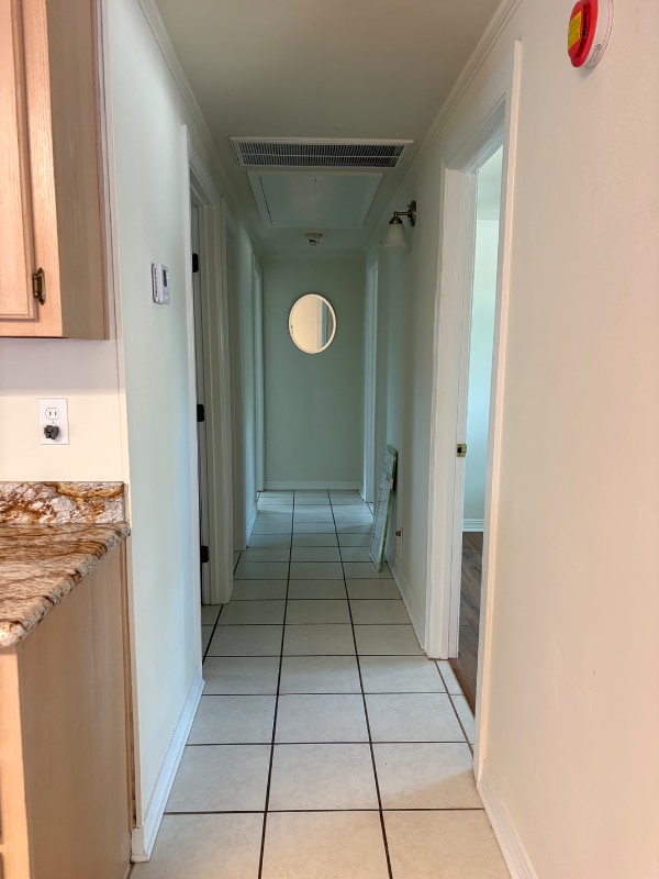 Building Photo - 90 Independence Dr