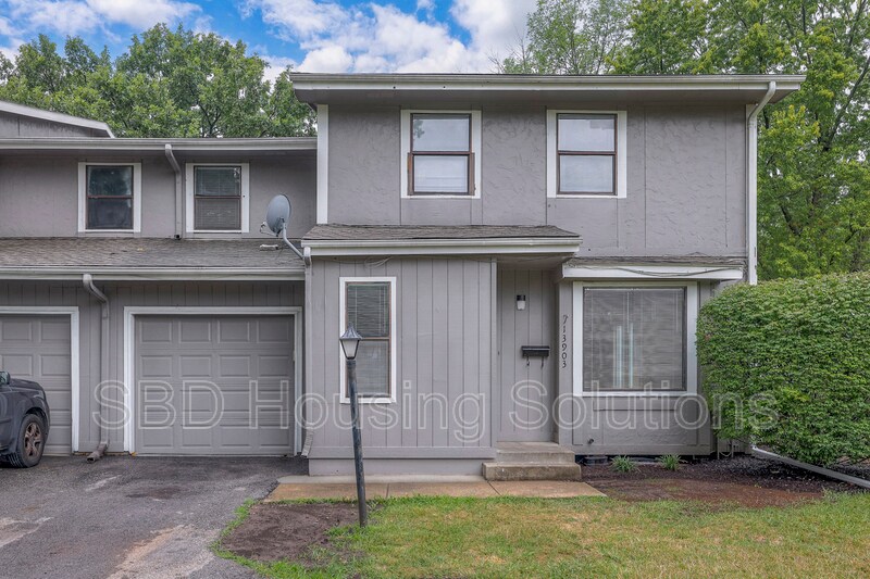 Primary Photo - 13903 Falkirk Cir