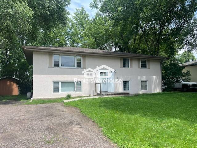 Foto principal - 601 79th Ave NE