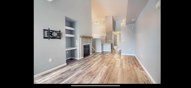 Building Photo - 18332 E Flora Dr