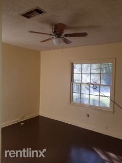 Building Photo - 2 br, 1 bath House - 3718 Northbrook drive