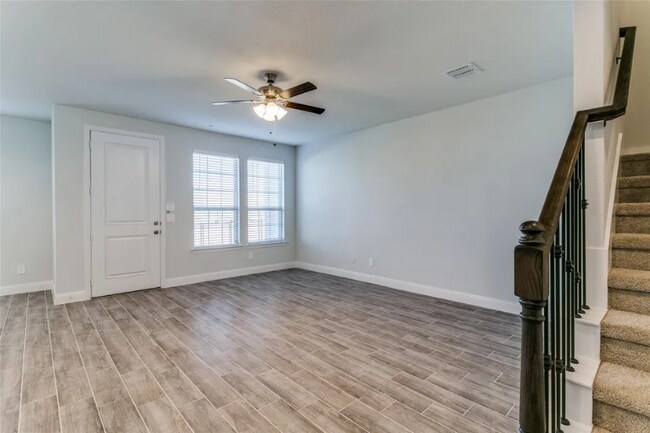 Foto del edificio - 5980 Bursey Rd