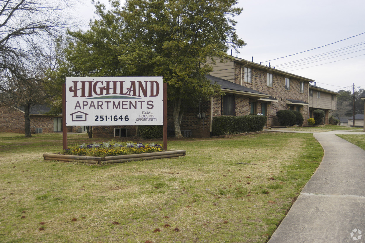 Foto principal - Highland Apartments