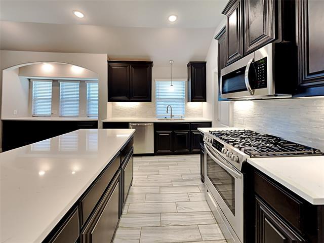 Foto del edificio - 3816 Noblewood Dr