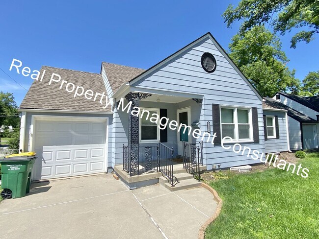 Building Photo - Charming 3-Bedroom Ranch Home in Roeland Park