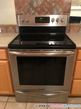 Building Photo - 1002 S Jupiter Rd