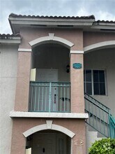 Building Photo - 2911 SE 13th Ave