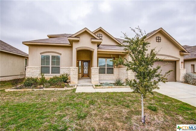 Foto del edificio - 5614 Briar Knoll