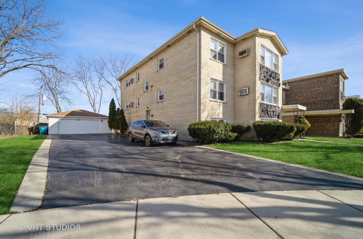 Building Photo - 512 W Ida Ct