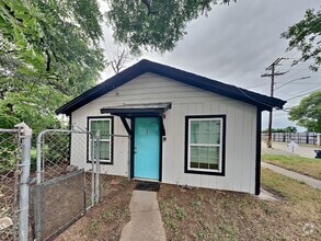Building Photo - 621 S Retta St