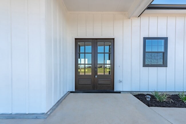 Building Photo - 519 Chuckwagon Trail