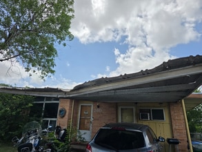 Building Photo - 310 Hialeah Ave