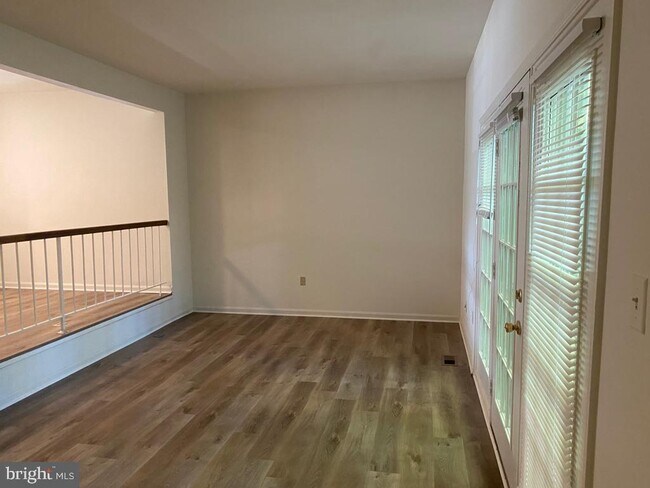 Building Photo - 5402 Charleston Woods Dr