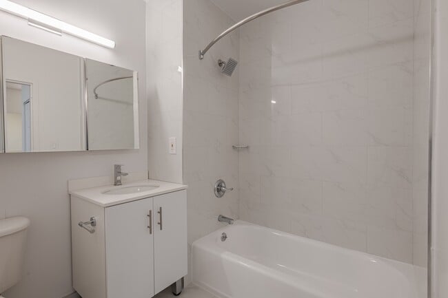 Elegance meets everyday convenience - Newport Rentals