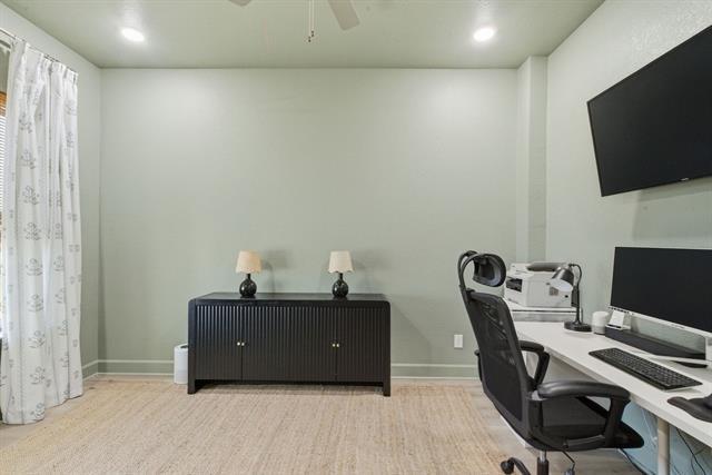 Building Photo - 14404 Balmoral Pl