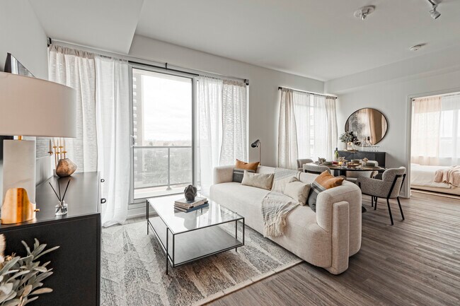 Building Photo - Bela Square