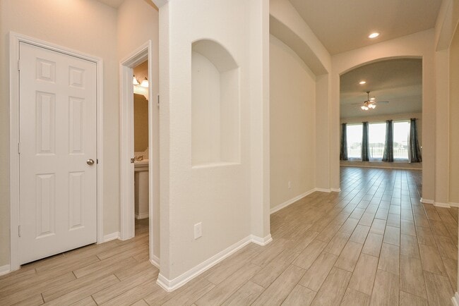 Foto del edificio - 14615 Sycamore Side Wy