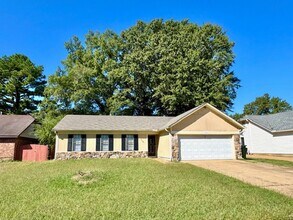 Building Photo - 7161 Lamesa Ln
