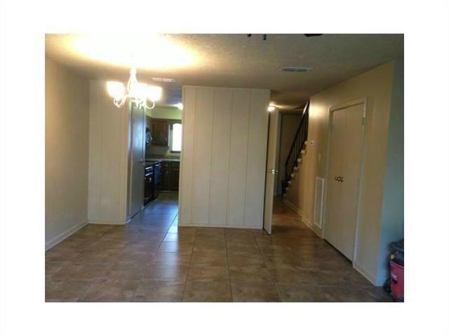 Building Photo - 14 Whitmar Dr