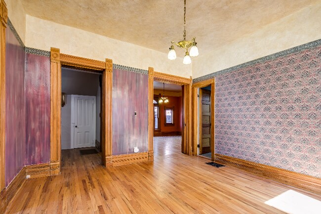 Building Photo - 1148 Josephine St