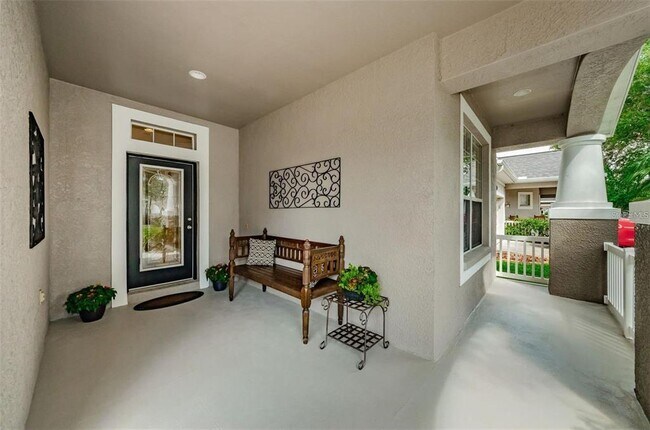 Foto del edificio - 18235 Fall Creek Dr