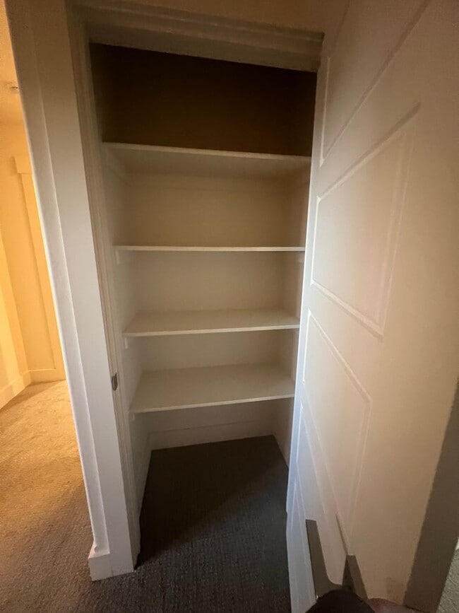 Foto del edificio - Amazing Newer 3 Bed 2.5 Bath Unit