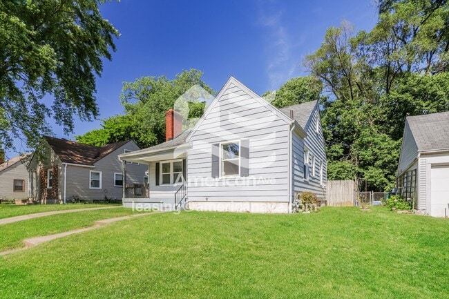 Building Photo - 142 S Delmar Ave