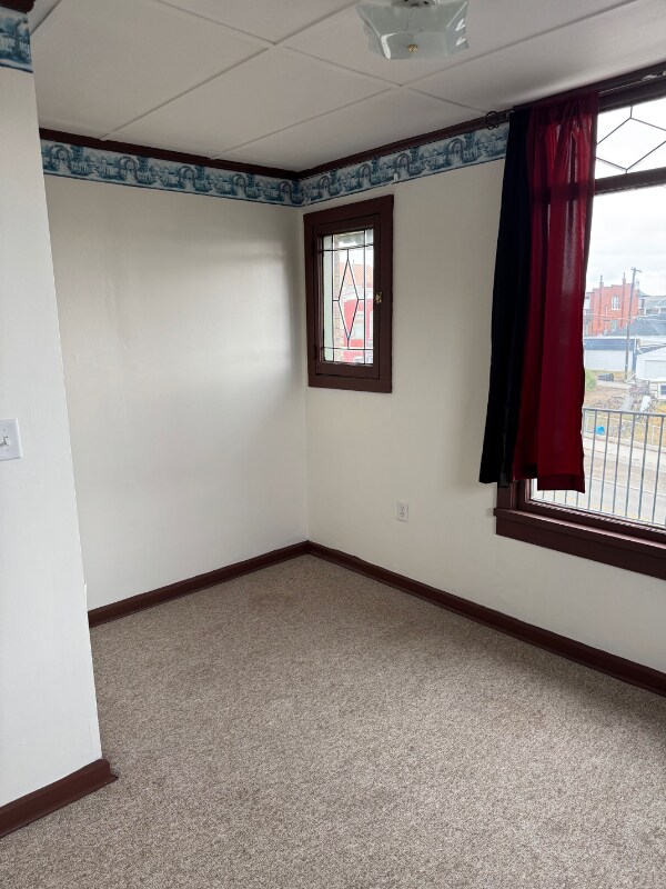 Primary Photo - 635 W Park St