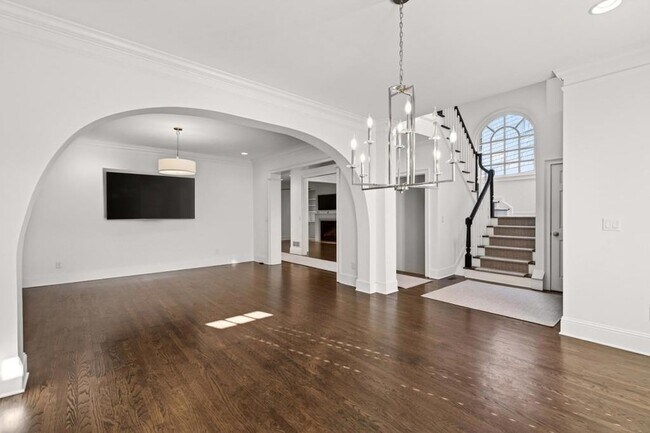 Foto del edificio - 16 Conifer Cir NE