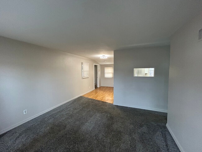 Foto del edificio - 13 Brightwell Ct