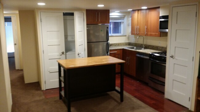 Foto del edificio - 2009 13th St NW