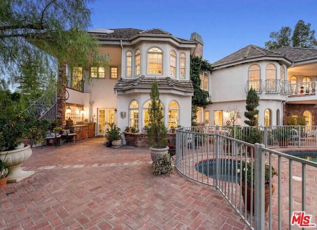 Foto del edificio - 4548 Ellenboro Way