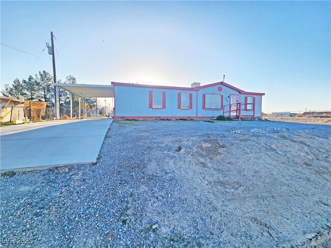 Foto del edificio - 320 W Comstock Cir N